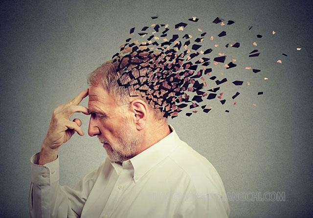 Mất trí nhớ là triệu chứng phổ biến nhất của sự thiếu hụt choline