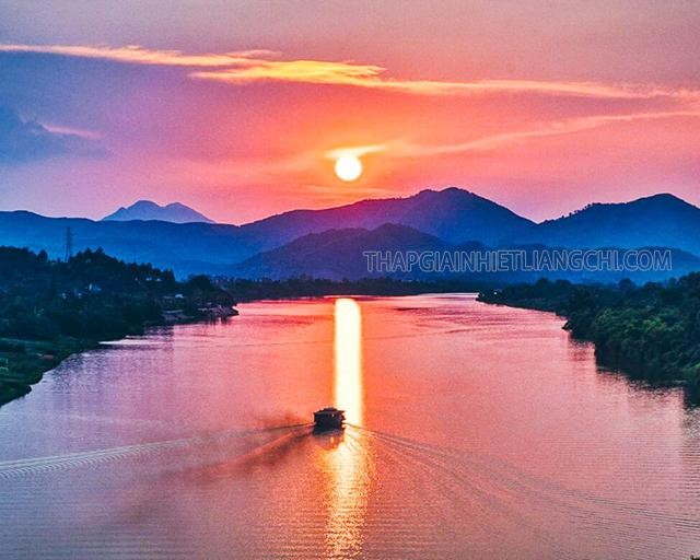 Vẻ đẹp của sông Hương