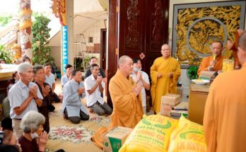 Cúng dường giúp đóng góp công sức vào việc xây dựng cơ sở vật chất chùa chiền