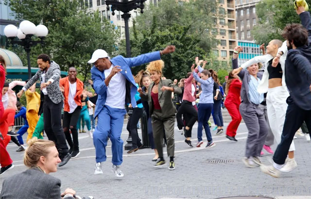Lịch sử ra đời của những điệu nhảy flashmob 