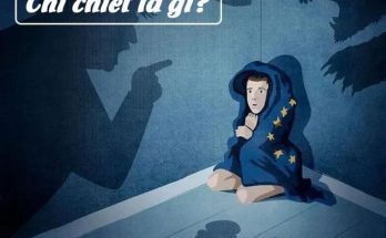 Chì chiết là hành động đay nghiến, dằn vặt, bắt bẻ người khác