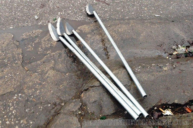 Dao phóng lợn là vũ khí rất nguy hiểm