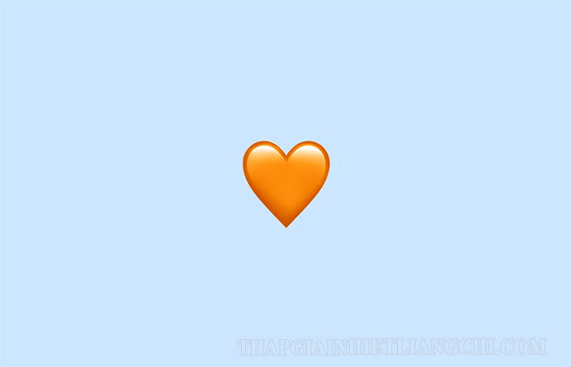 Hình ảnh trái tim màu cam bày tỏ sự quan tâm của bạn bè dành cho nhau